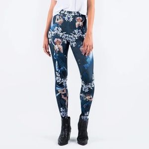 THE MOON AND THE STARS HWMF LEGGINGS - Blackmilk Mucha Print